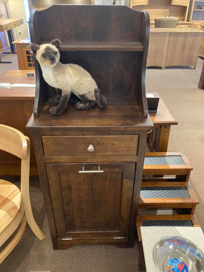 Amish made pet furniture has style